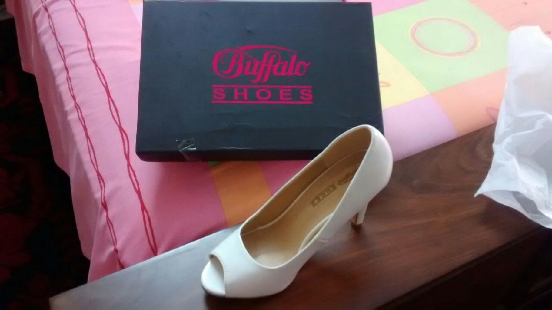 Buy online Clear Heels In Pakistan| Rs 2800 | Best Price | find the best  quality of Footwear, Slippers, Shoes, Sandals, Heels, High-heels, Khoosa,  Sneakers, Kolhapuri Chappal, Kitten Heel, Jutti, Boots at