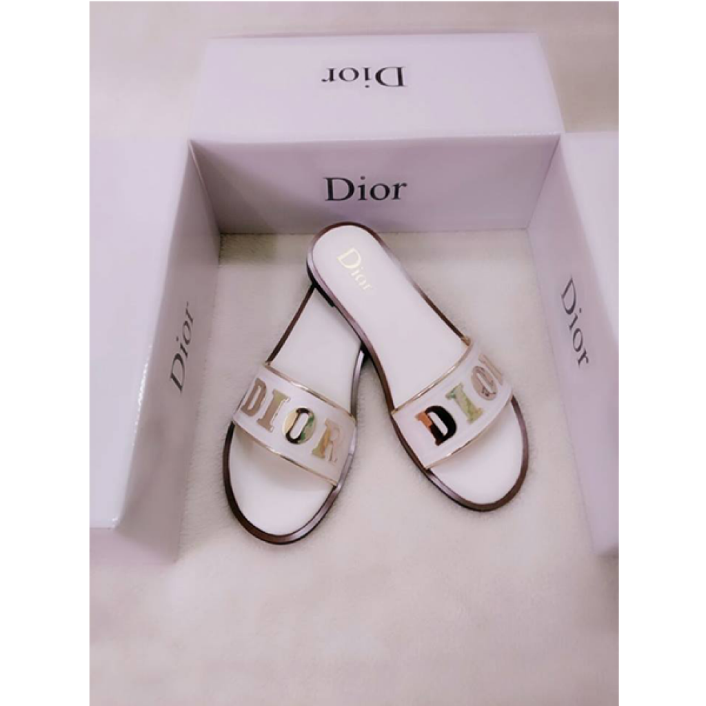 Buy stylish Slippers With Dior Box in Pakistan | online shopping in ...