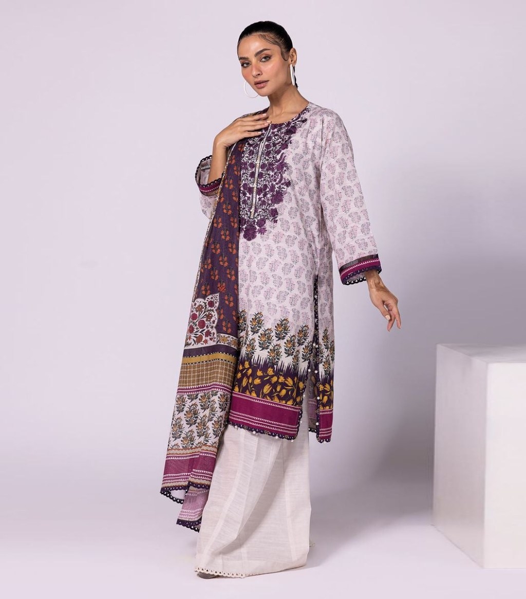 Khadi hot sale suits online